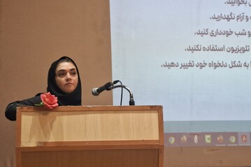 آشوری: انگ بیماری روانی، مانع مراجعه به‌موقع برای درمان است