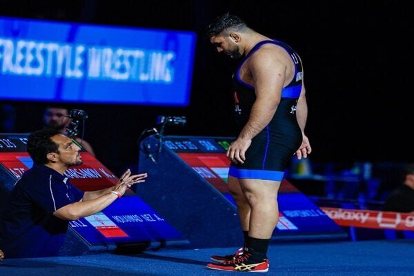Iran freestyle wrestlers win gold at World U23 C’ships in US