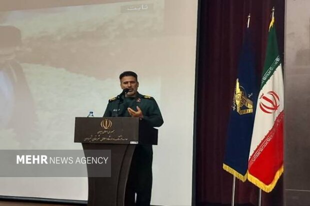 نخبگان سیاسی و میدان‌داران مراقب، متحد و منسجم باشند