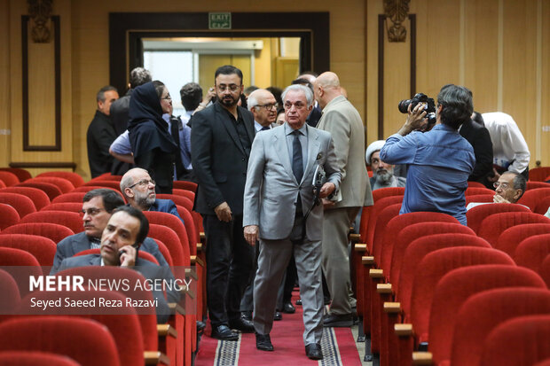 بزرگداشت زندهیاد «<a href='https://sayeb.ir/tag/%d9%85%d8%ad%d8%b3%d9%86-%d8%ae%d9%84%db%8c%d9%84%db%8c-%d8%b9%d8%b1%d8%a7%d9%82%db%8c'></div>محسن خلیلی عراقی</a>»