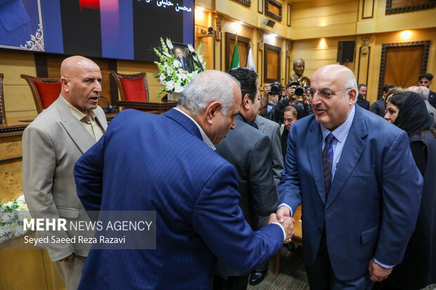 بزرگداشت زنده‌یاد «<a href='https://sayeb.ir/tag/%d9%85%d8%ad%d8%b3%d9%86-%d8%ae%d9%84%db%8c%d9%84%db%8c-%d8%b9%d8%b1%d8%a7%d9%82%db%8c'></div>محسن خلیلی عراقی</a>»