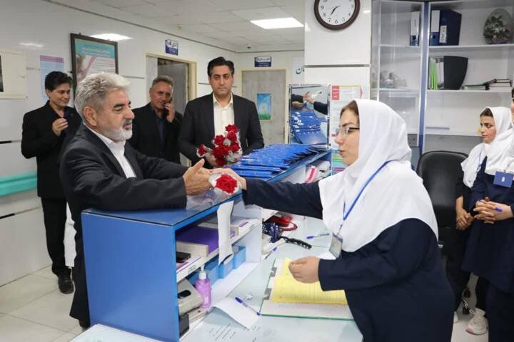 مدیران تأمین اجتماعی پرستاران شیفت شب را در روز پرستار تقدیر کردند 1 og-image