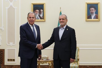 Pezeshkian-Lavrov