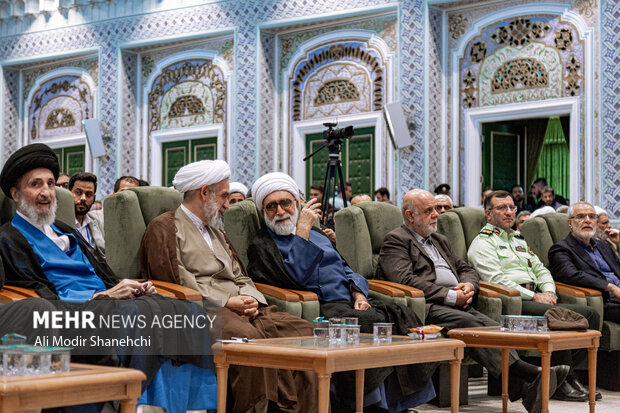دیدار موکب‌داران عراقی با تولیت‌ آستان قدس‌ رضوی