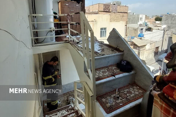انفجار در سلطانآباد بهارستان تلفات جانی نداشت انفجار در سلطانآباد بهارستان تلفات جانی نداشت