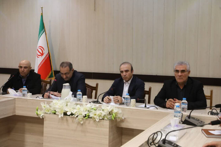 بانک‌ها پرداخت تسهیلات داروخانه‌ها را تسریع کنند