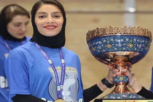 حضور ۲ کرمانی در تیم فوتسال زنان استقلال