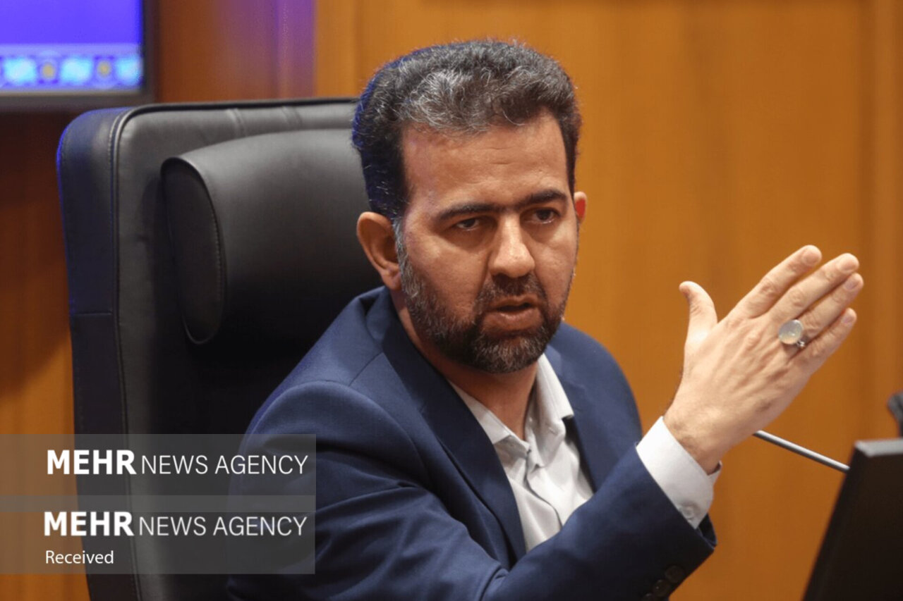 امراللهی:دولت جهت تأمین ناوگان حمل‌ونقل عمومی موانع واردات رابرطرف کند