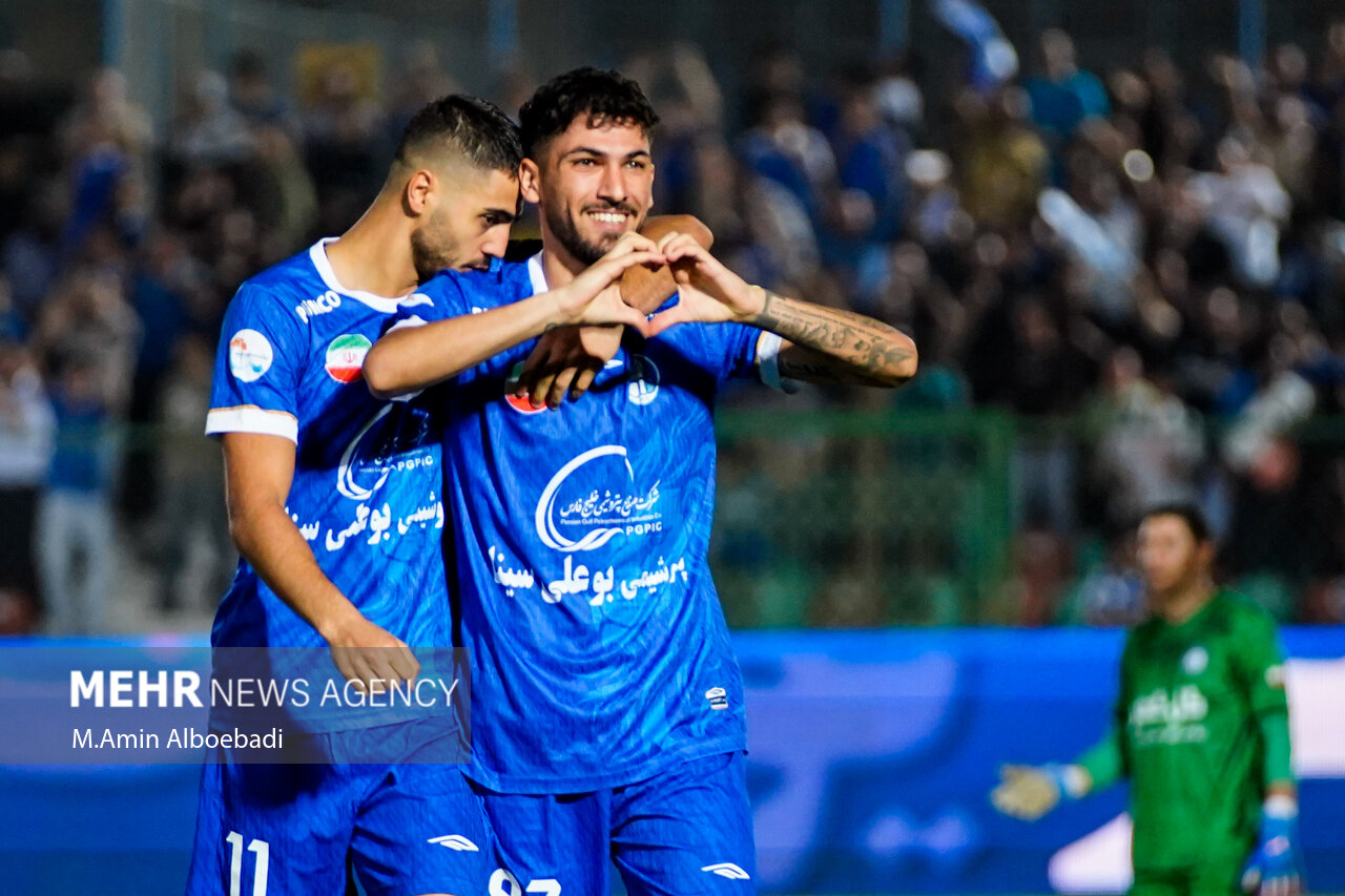 لیگ برتر فوتبال - استقلال و گلگهر