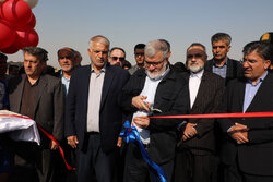 آغاز سفر شهرستانی استاندار تهران به پاکدشت با افتتاح یک زمین ورزشی