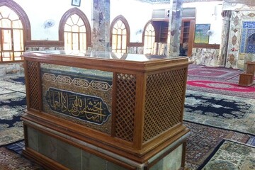 شیخ طوسی هزار سال پیش درباره اعجاز و تحریف قرآن چه می‌گفت؟