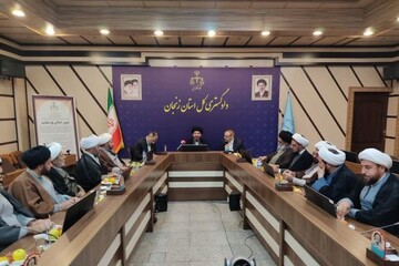 پیوند دستگاه قضایی استان زنجان با  ائمه جمعه پیوند مستحکمی است