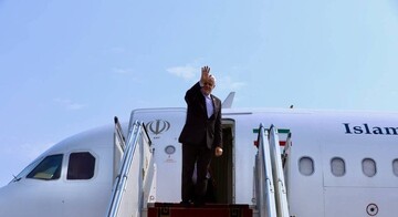 عارف يغادر طاجيكستان عائداً إلى إيران