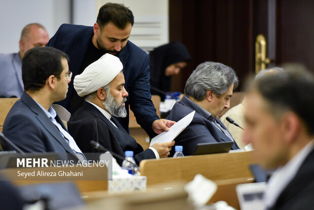 نشست ستاد پیگیری جنایت شهدای میناب