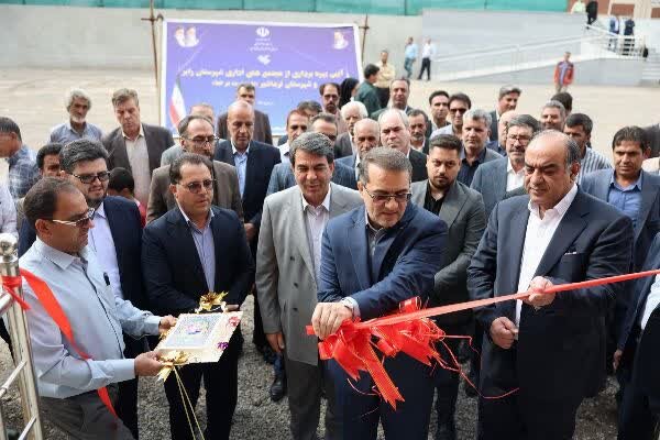 معاون رئیس جمهور مجتمع‌های اداری رابر و نرماشیر را افتتاح کرد