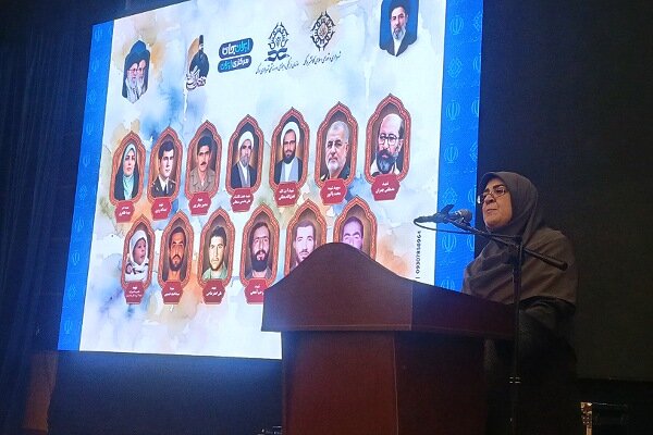 مهاجرانی: چلچراغ پیشرفت ایران باید از سرزمین آفتاب روشن شود