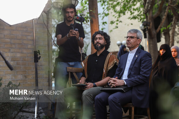 نمایشگاه «آنچه دیده نشد!»