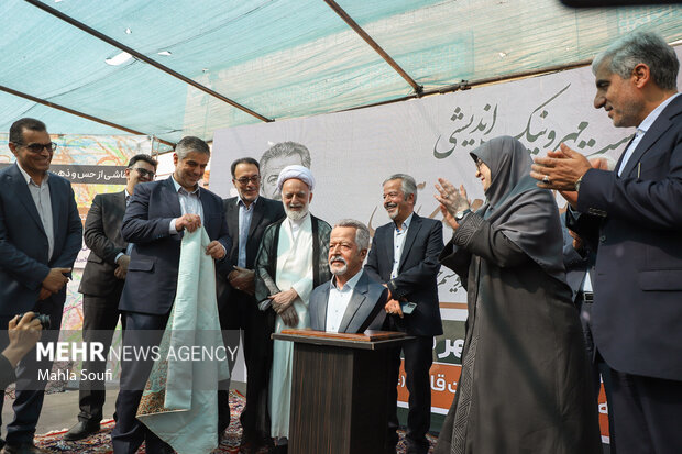 سفر سخنگوی دولت به اراک