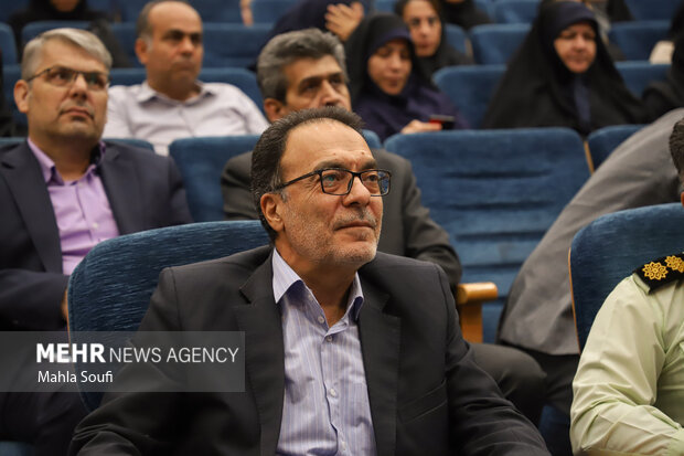 سفر سخنگوی دولت به اراک