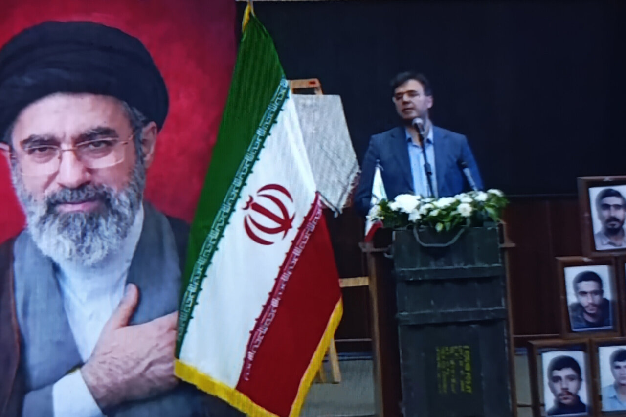 شالچی: شهدای دانشجو الگوی نسل جوان در جهاد علمی و دفاع از کشور هستند