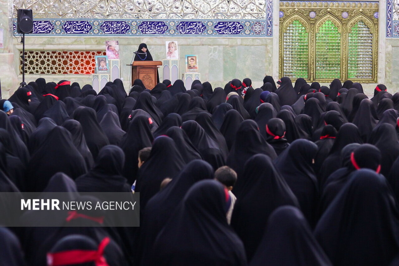 مؤمنی: بانوان حوزوی در تربیت نسل آینده نقش‌آفرین هستند