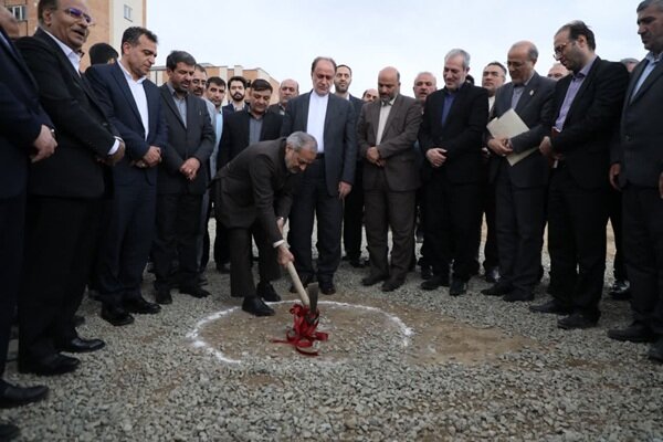 آغاز عملیات اجرایی مدارس «کوی پرواز» همدان با حضور وزیر آموزش و پرورش آغاز عملیات اجرایی مدارس «کوی پرواز» همدان با حضور وزیر آموزش و پرورش
