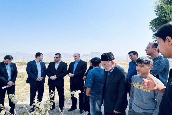 آغاز لایروبی رودخانه «میان‌گلال» خرم‌آباد