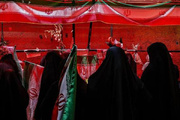 جایی آن طرف بلوک‌های سیمانی کشوردوست