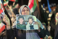 قرار ۲۳۴ لوشانی‌ها؛ روایت همدلی مردم در میدان با نوای آهنگران