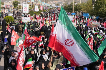 VIDEO: Arak hosts massive Janfada march