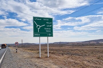 نصب ۶۰۰ مترمربع تابلو اطلاعاتی در جاده‌های سمنان؛ مسیریابی تسهیل شد