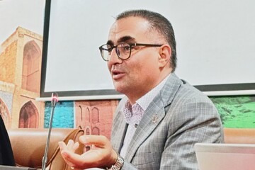 فرماندار اهر: سند توسعه شهرستان باید مبنای برنامه‌ریزی ادارات باشد