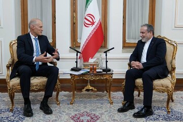 Poland deputy FM meets Araghchi in Tehran