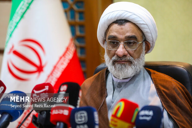 نشست خبری دبیر شورای عالی انقلاب فرهنگی