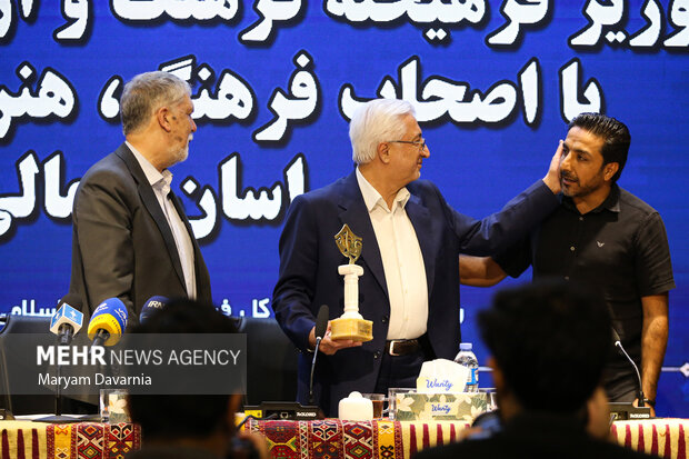 روز اول سفر وزیر ارشاد به خراسان‌شمالی