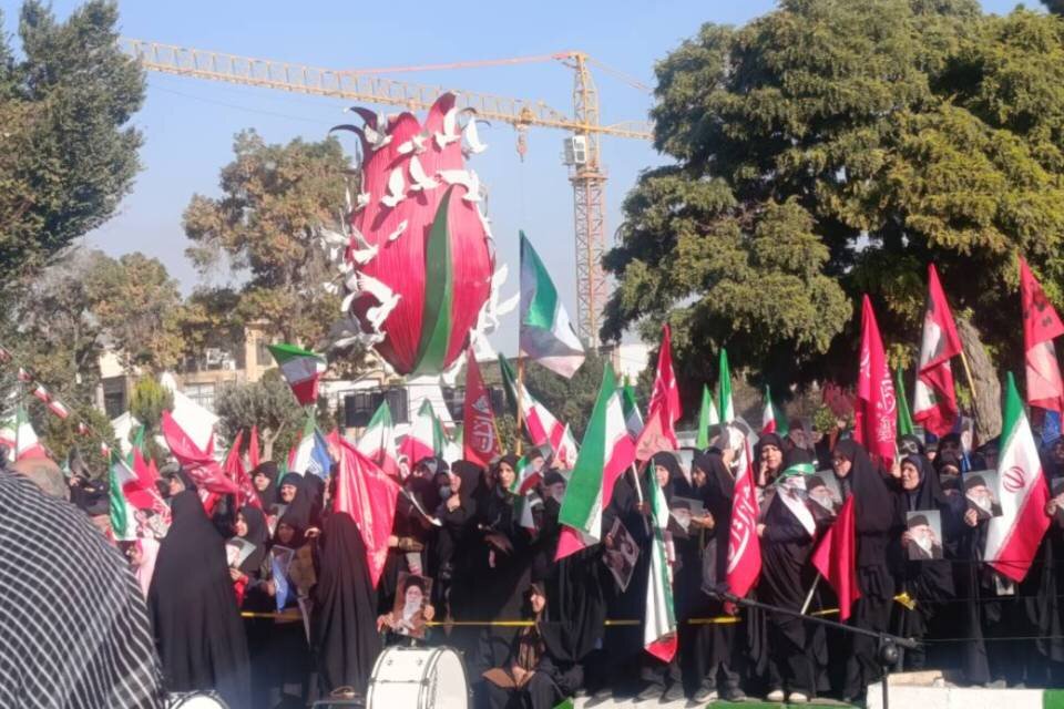 آغاز رزمایش بزرگ ۵۰ هزار «جانفدا» در اراک؛ تجلی میثاق دوباره با رهبری