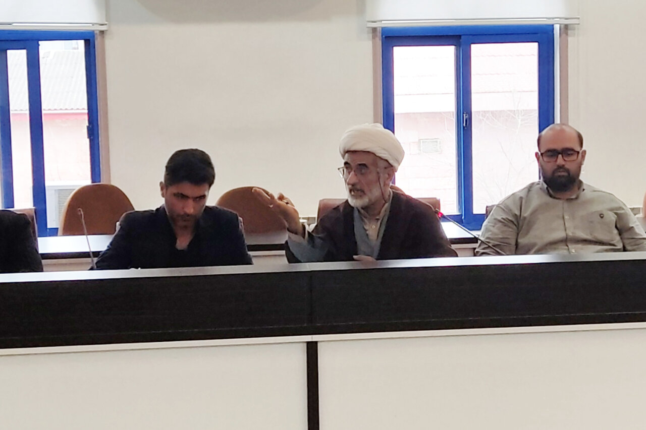امیری: ظرفیت روحانیون در راهپیمایی ۱۳ آبان به‌ کار گرفته می شود