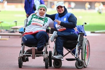 شهلا حدیدی در پرتاب دیسک نقره گرفت؛ الناز دارابیان چهارم شد