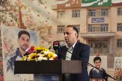 ۴ زمین چمن مصنوعی در مدارس ورامین به بهره‌برداری رسید