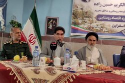 آیتی: اسفراین باید در فهرست شهرستان‌های هدف محرومیت‌زدایی قرار گیرد