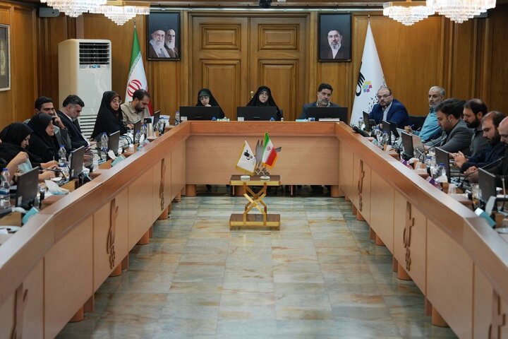 گزارش عملکرد یک‌ساله سازمان فرهنگی هنری به شورای شهر ارائه شد