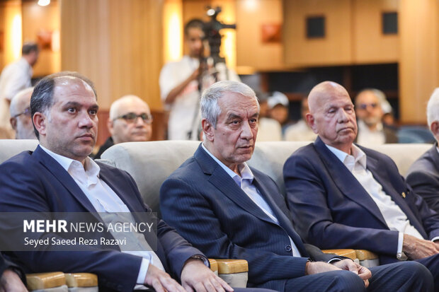 دومین آیین تجلیل از چهره های ماندگار ورزش ایران