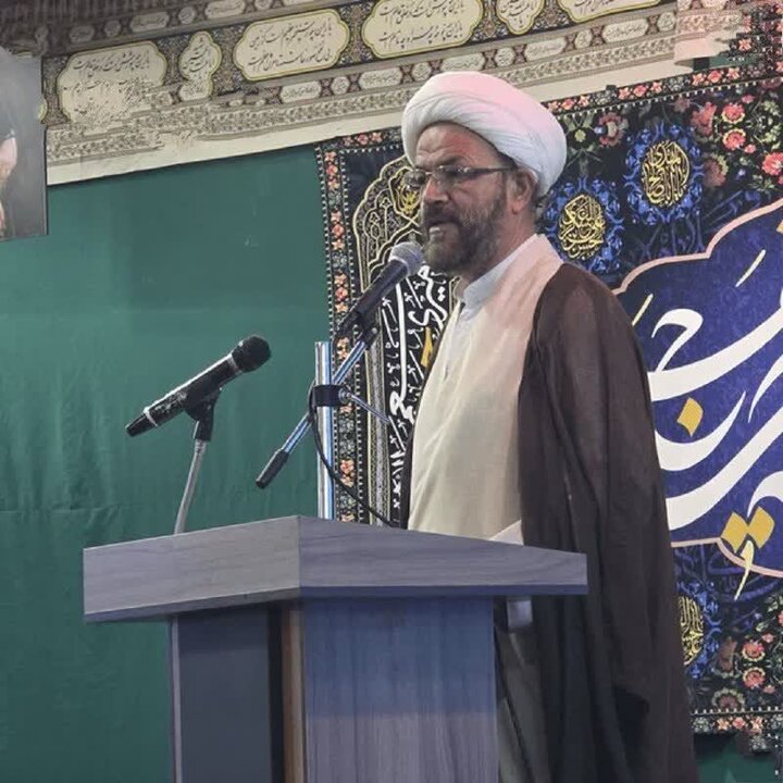 نادری: نماز سنگر مستحکم مقابله با جنگ نرم و تهدیدهای اعتقادی است
