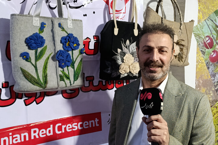 کچهبافی؛ کیف پشمی که میخواهد سوغات کرج شود
