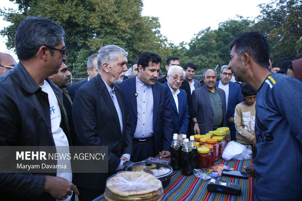 روز دوم سفر وزیر ارشاد به خراسان‌شمالی
