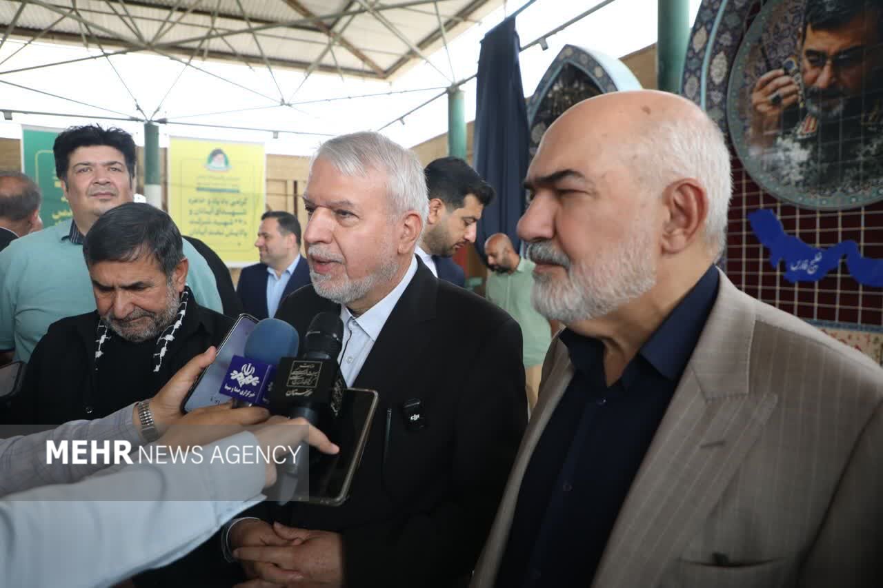دولت از پیچ سخت عبور خواهد کرد؛ جشن پیروزی را برگزار میکنیم