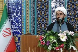 امام جمعه آرادان: ایران در قامت یک قدرت پیروز قد علم کرده است