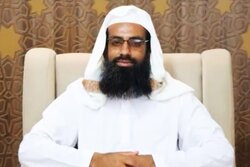 امام جمعه اهل‌سنت هوشک: حرص و طمع انسان را به زیاده‌خواهی می‌کشاند