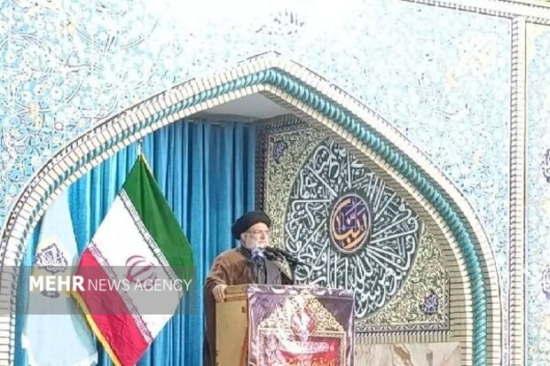 حفظ انسجام ملی و تقویت قدرت بازدارندگی، راه مقابله با تهدیدات دشمن است