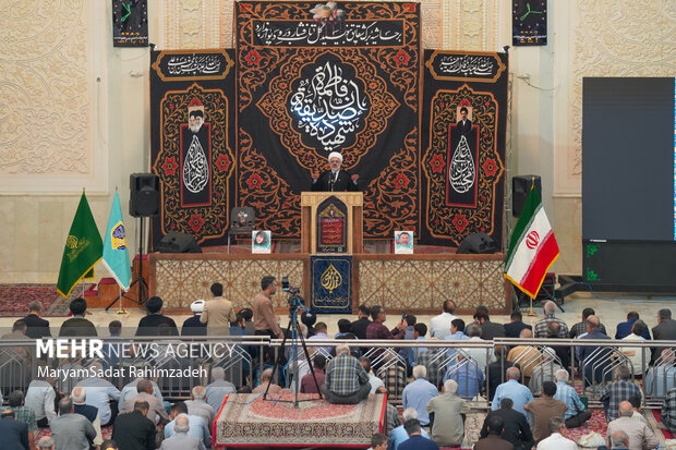 اقامه نماز جمعه شیراز